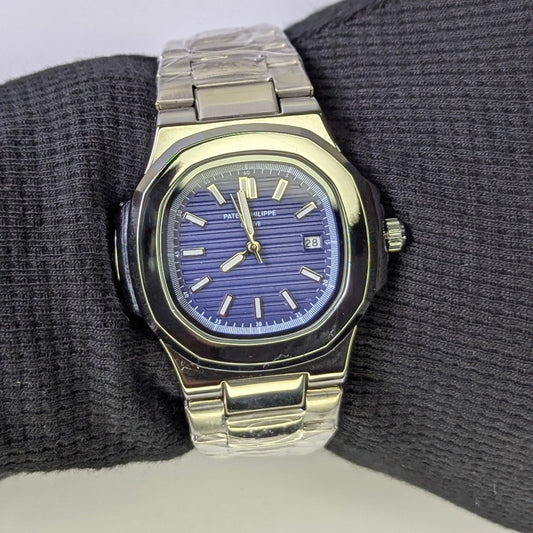 premium quality blue dial