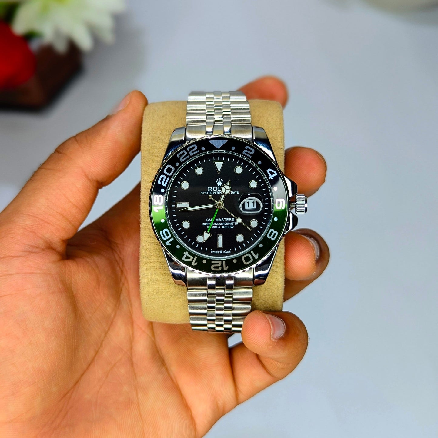 men watch two tone